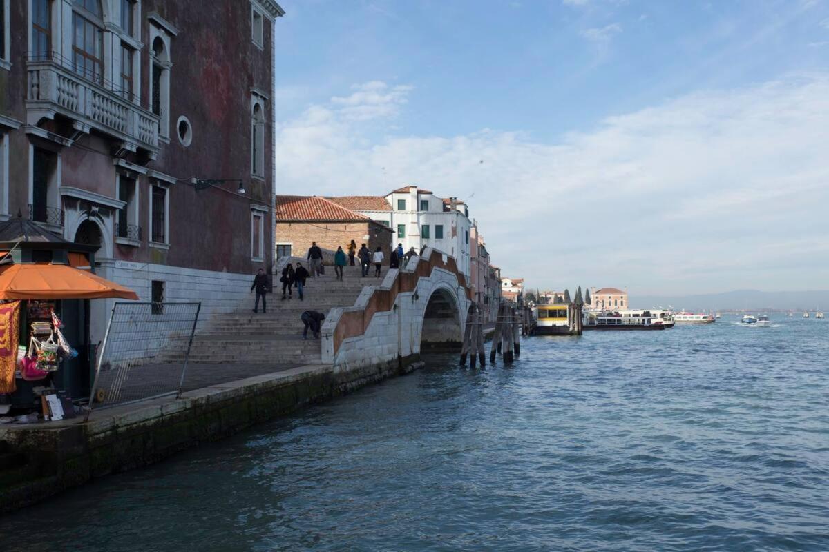 L'Altalena Di Francesca Apartment Venice Luaran gambar